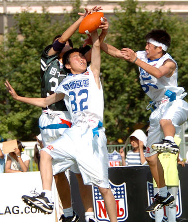 每一个孩子都是一颗独特的种子，他们拥有自己的梦想和未来。让我们共同关爱他们，为他们创造一个美好的成长环境。